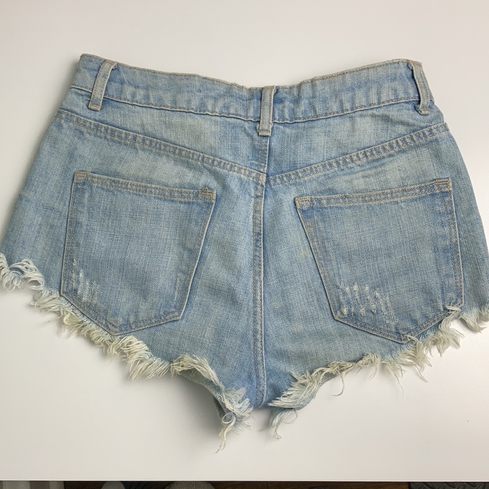 Divided Shorts with Rips - Picture 2 of 2